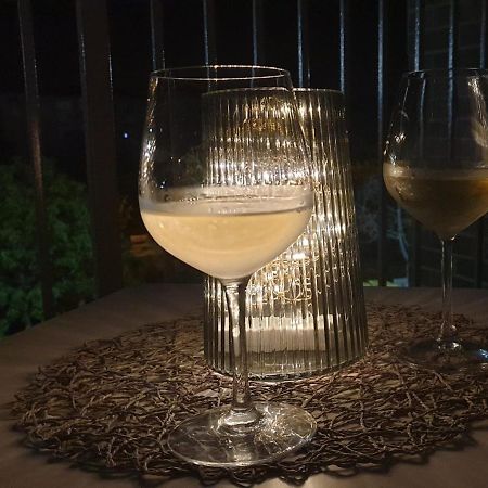 Lavanda Apartment Oradea Bagian luar foto